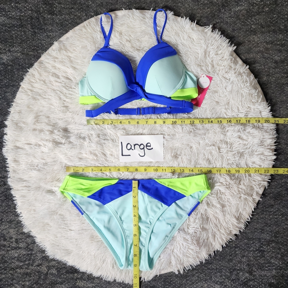 Green and Blue Colorblock Push-Up Cheeky Bikini Set - Picture 11 of 16
